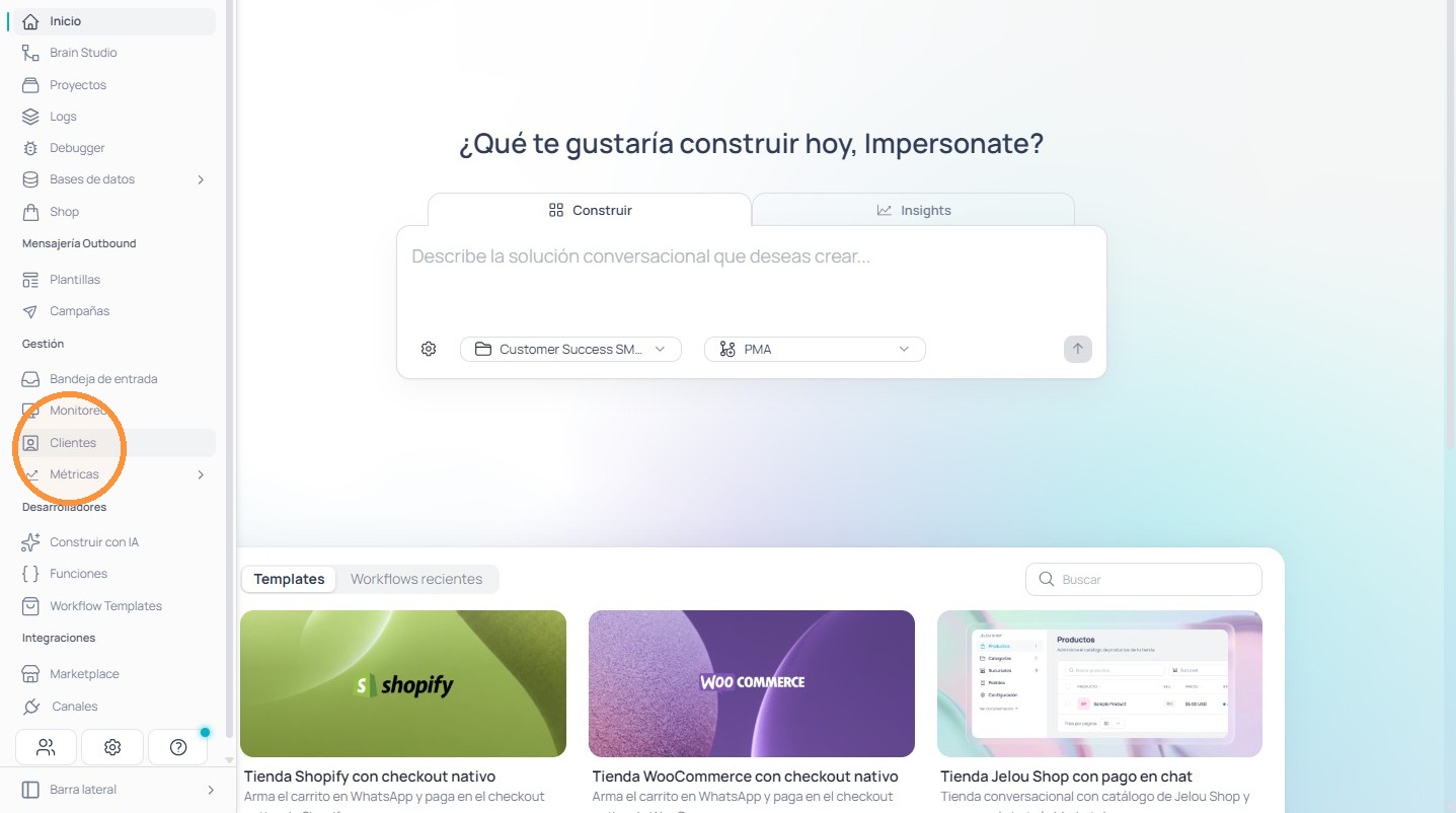 Opción Clientes en el menú lateral